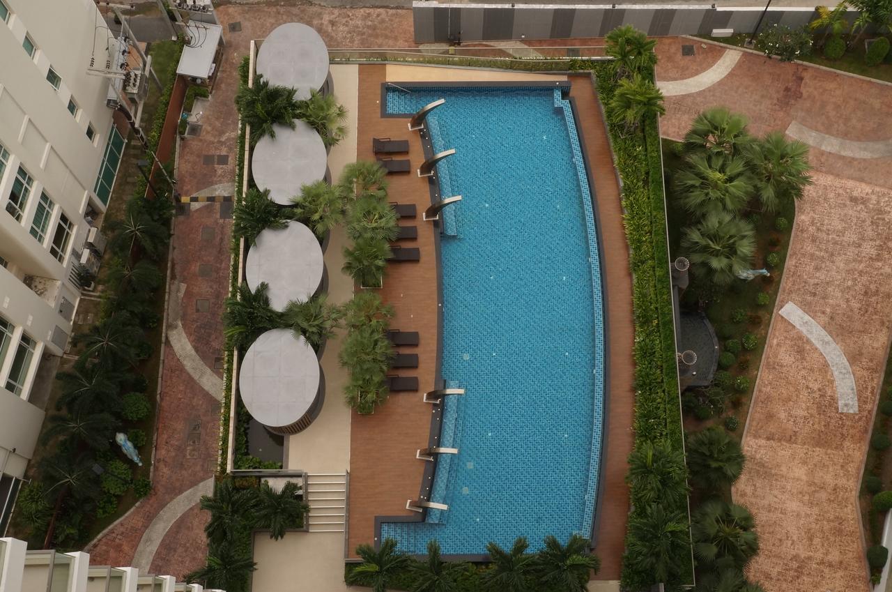 Stylish Studio In Peak Towers Pattaya ภายนอก รูปภาพ