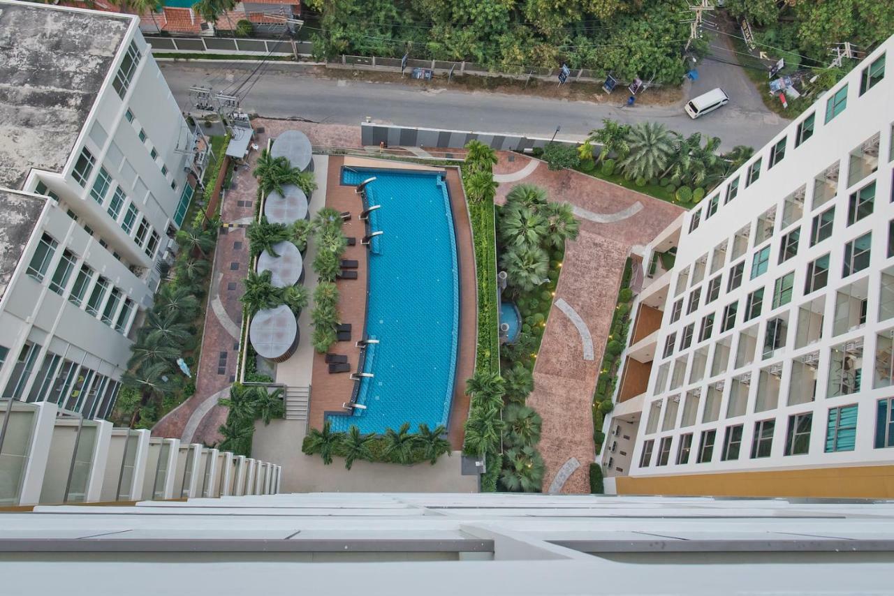 Stylish Studio In Peak Towers Pattaya ภายนอก รูปภาพ