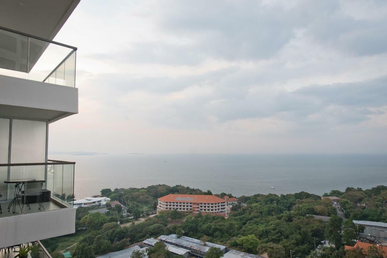 Stylish Studio In Peak Towers Pattaya ภายนอก รูปภาพ